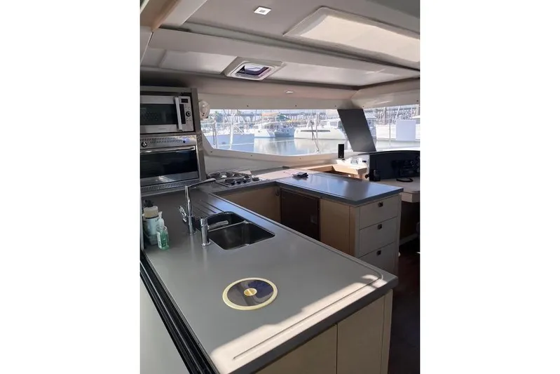 Akua Yacht Photos Pics Modern kitchen interior of 2018 Fountaine Pajot Helia 44 Evolution catamaran.