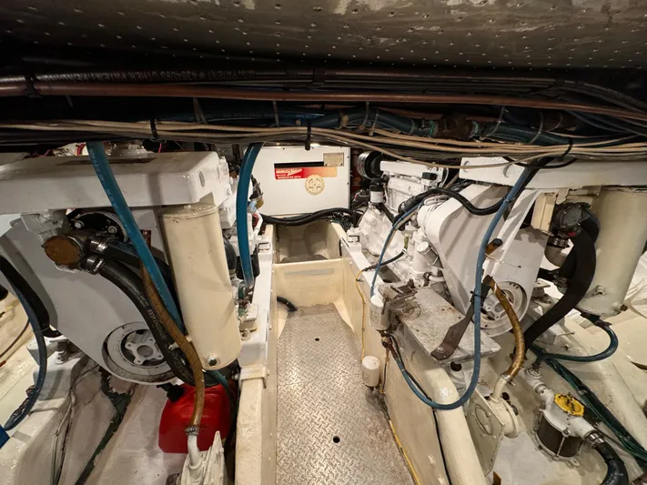 Dyer Need Yacht Photos Pics 