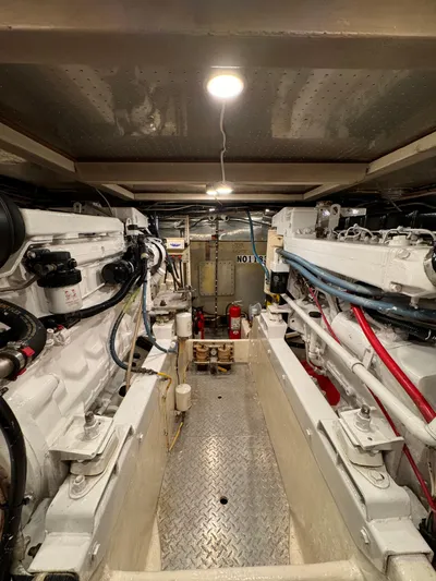 Dyer Need Yacht Photos Pics 