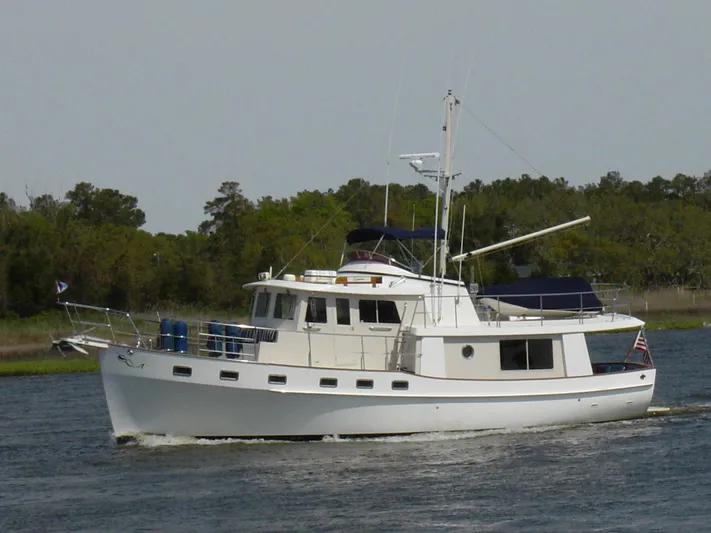 Dyer Need Yacht Photos Pics 