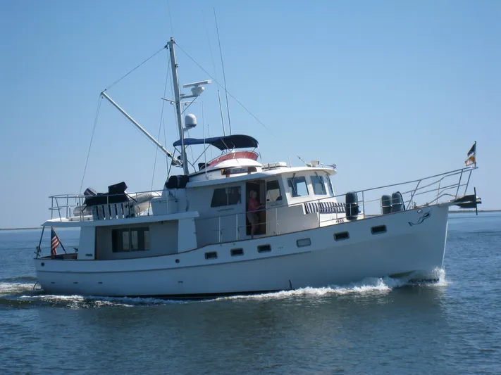 Dyer Need Yacht Photos Pics 
