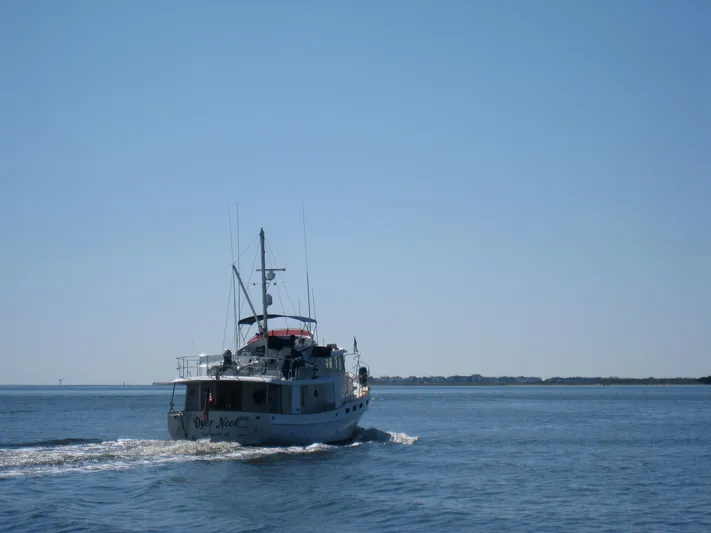 Dyer Need Yacht Photos Pics 