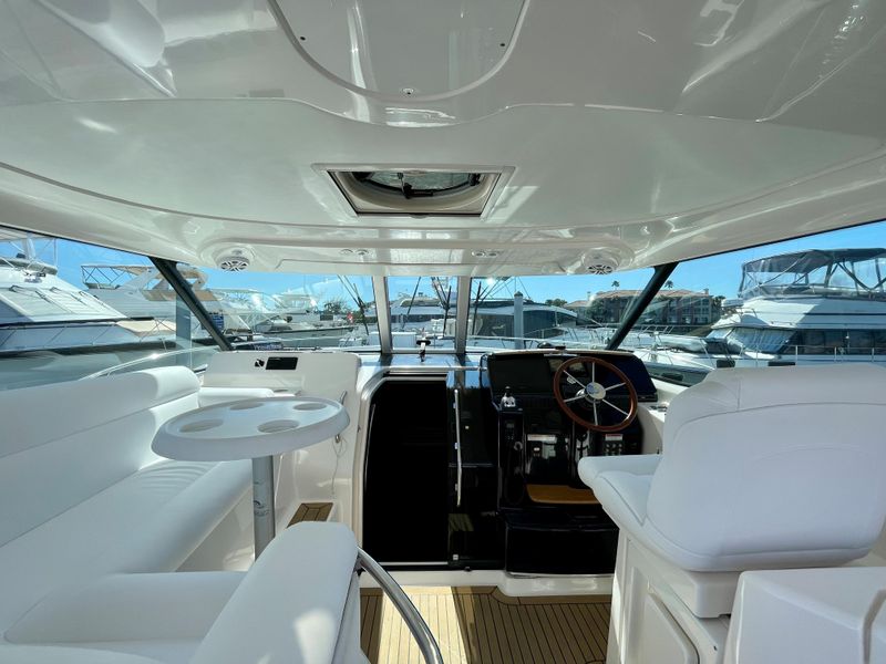 2008 Tiara Yachts 3900 Sovran