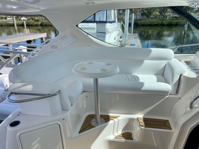 2008 Tiara Yachts 3900 Sovran