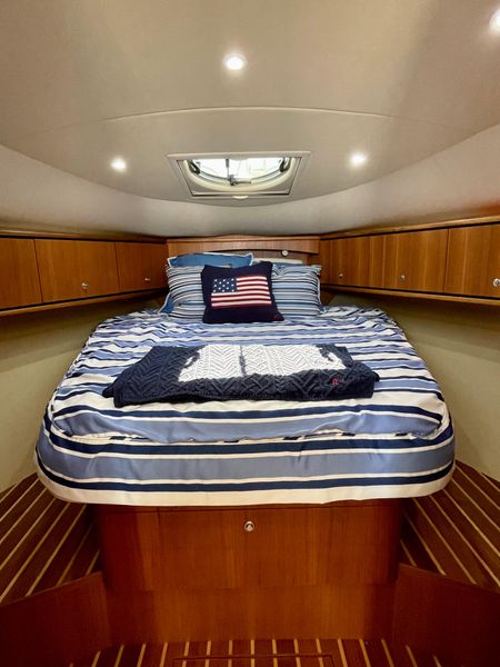 2008 Tiara Yachts 3900 Sovran