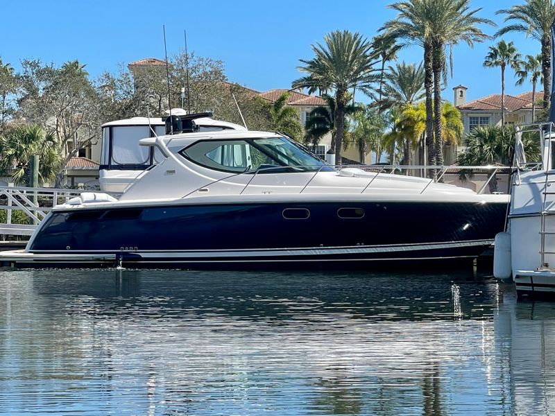 2008 Tiara Yachts 3900 Sovran