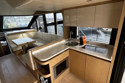 2018 Absolute 45 FLY