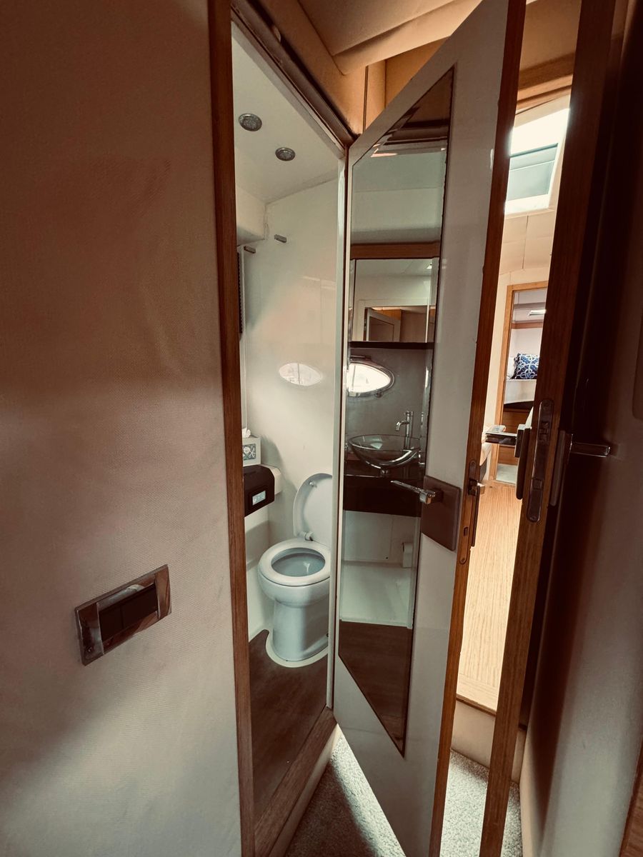 2009 Azimut 50 