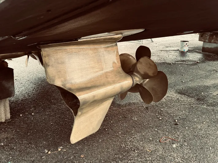  Yacht Photos Pics Close-up of the propeller and rudder of a 2009 Azimut Atlantis 50 yacht.