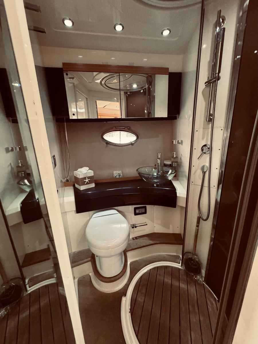 2009 Azimut 50 
