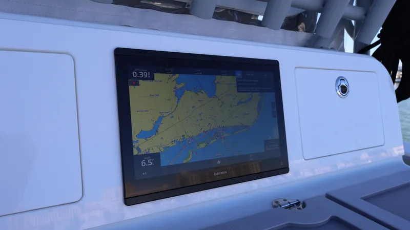 Yacht Photos Pics Navigation screen on a 2021 Freeman 47 boat dashboard.