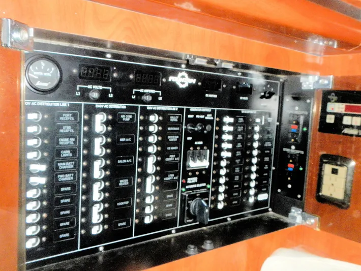  Yacht Photos Pics Control panel of a 2006 Fountain 48 Express Cruiser boat.