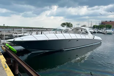 Fountain 48 Express Cruiser