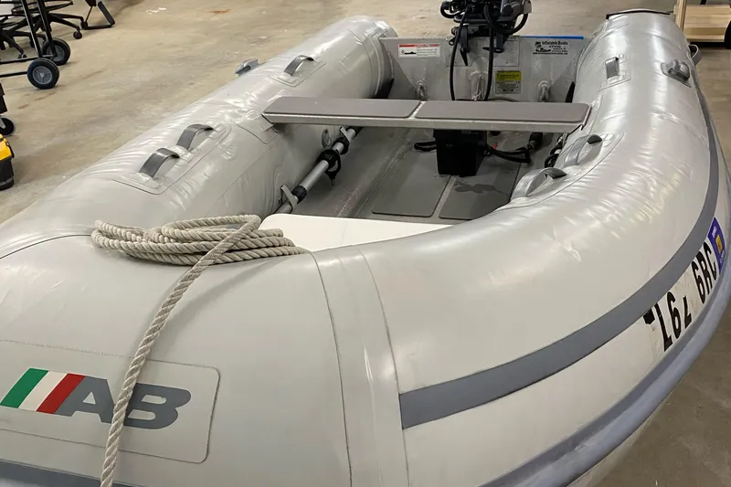 Nightcap Yacht Photos Pics 