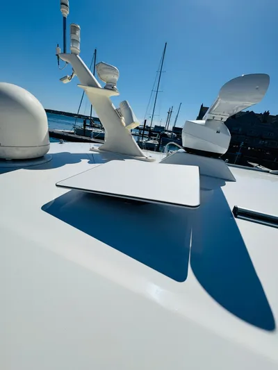 Nightcap Yacht Photos Pics 