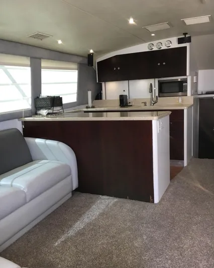  Yacht Photos Pics Interior of 2000 Ocean Yachts 48, featuring modern kitchen and comfortable seating area.