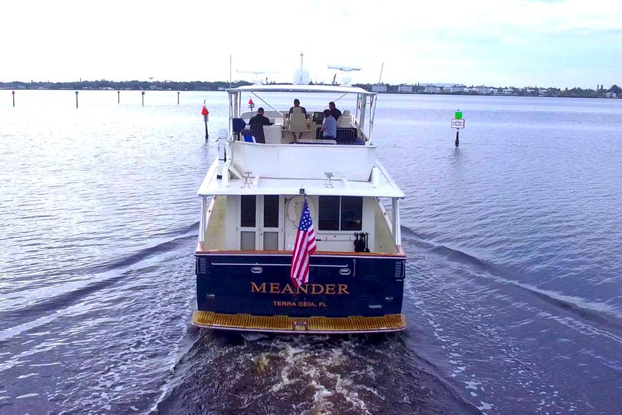 1989 Tollycraft 61 Pilothouse Motor Yacht