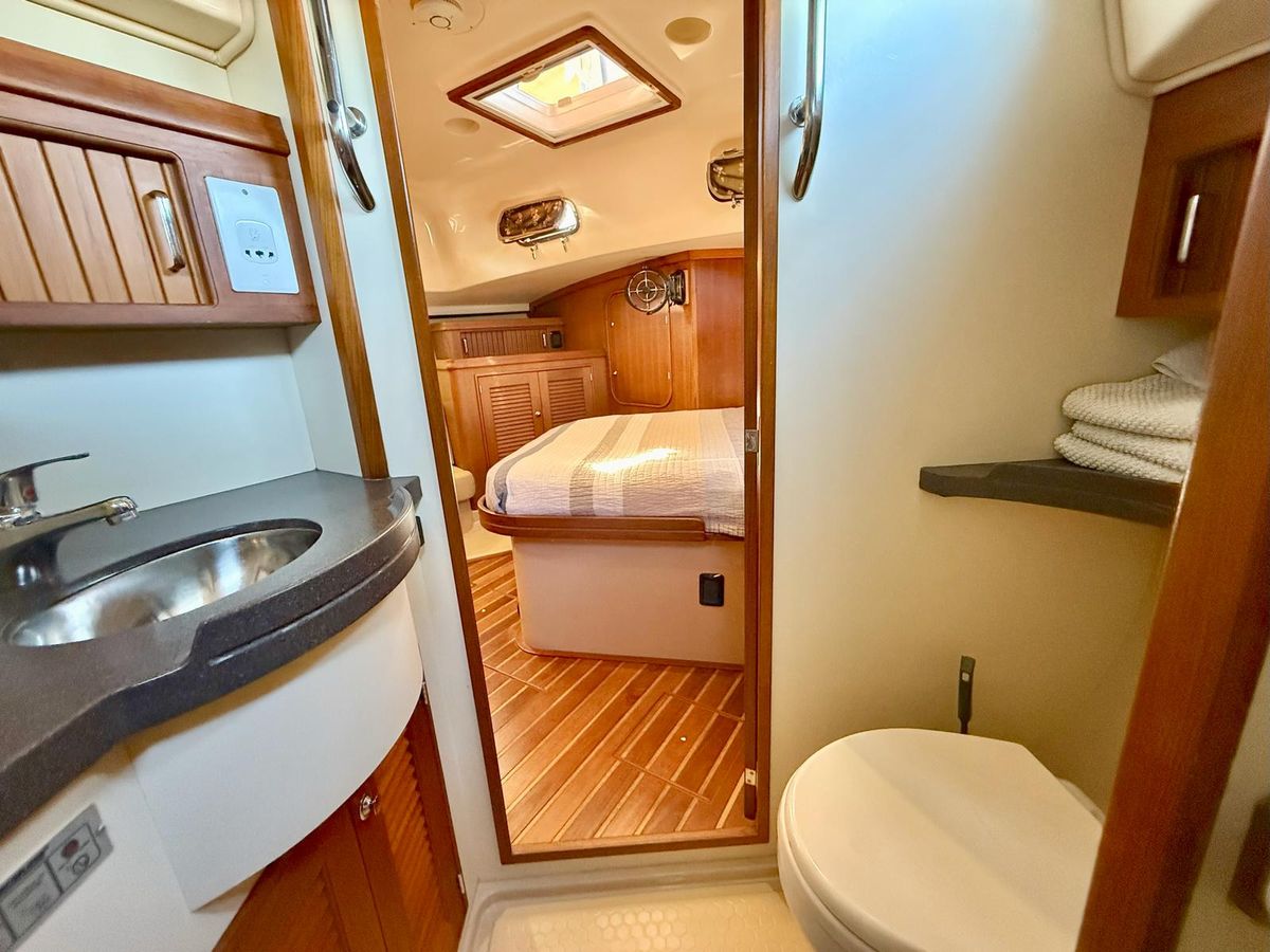 2008 Island Packet 48 