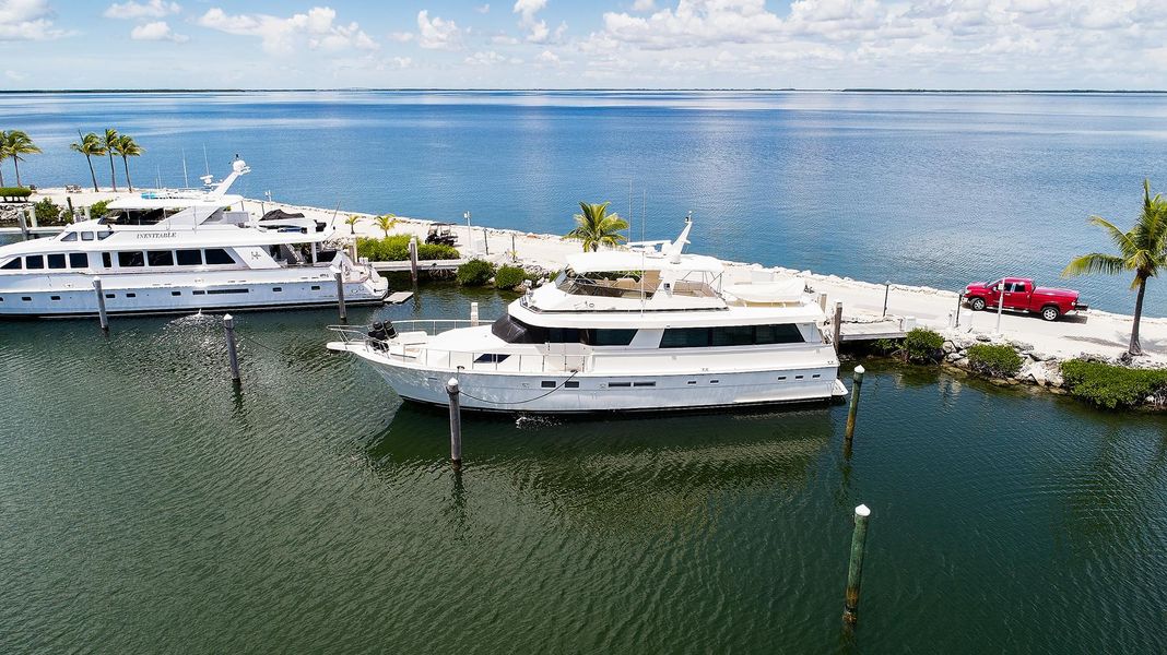 1988 Hatteras 70 Motor Yacht