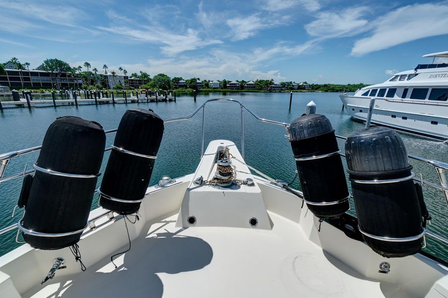 1988 Hatteras 70 Motor Yacht