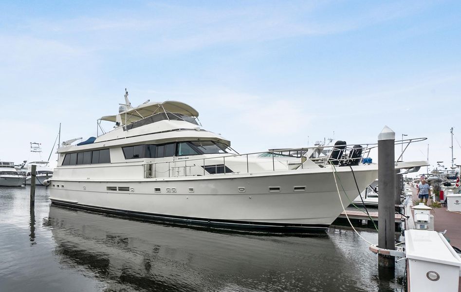 1988 Hatteras 70 Motor Yacht