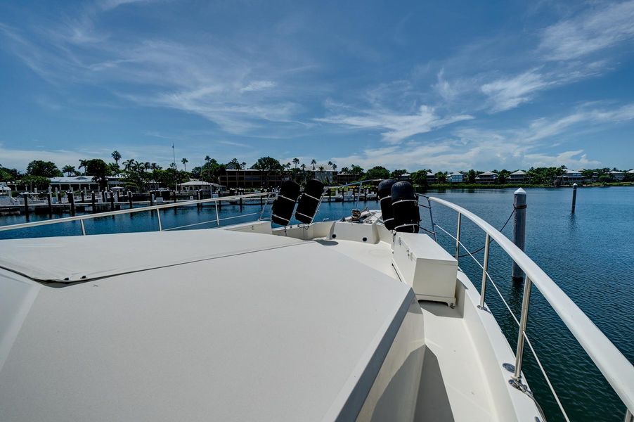 1988 Hatteras 70 Motor Yacht