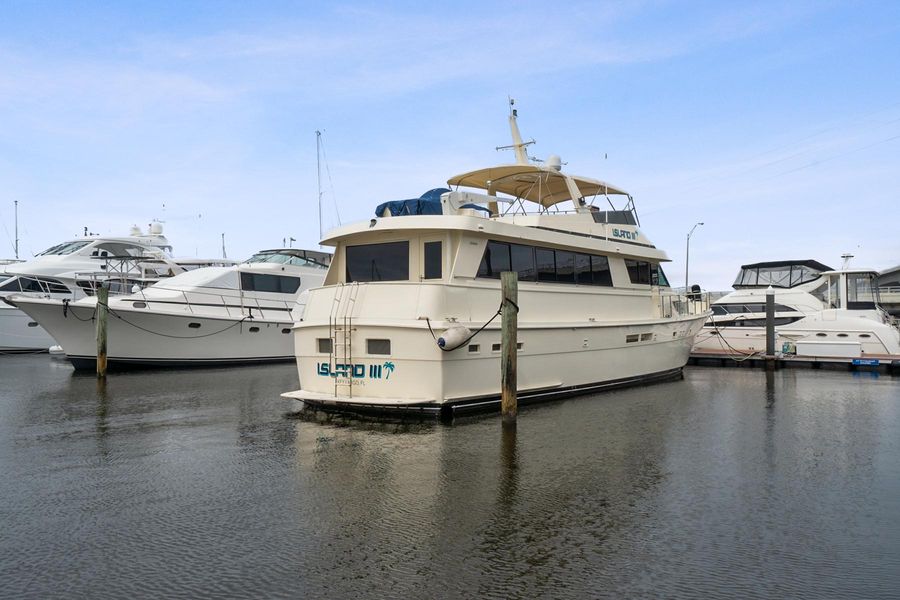 1988 Hatteras 70 Motor Yacht