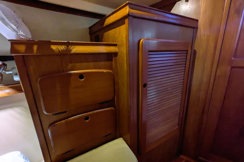 Halcyon Yacht Photos Pics 