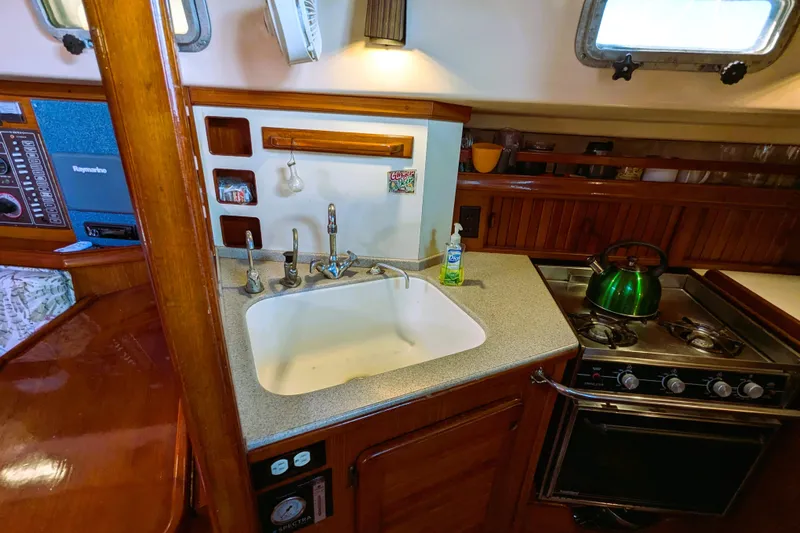 Halcyon Yacht Photos Pics 