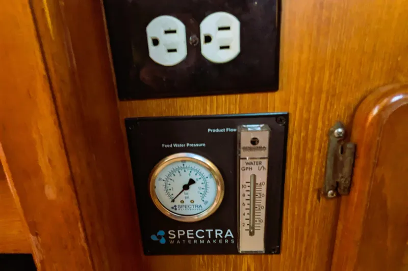 Halcyon Yacht Photos Pics 