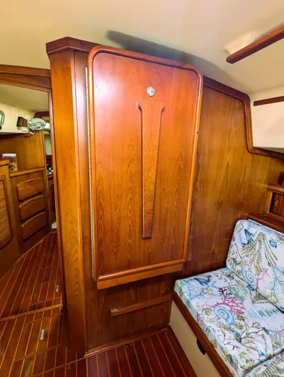 Halcyon Yacht Photos Pics 