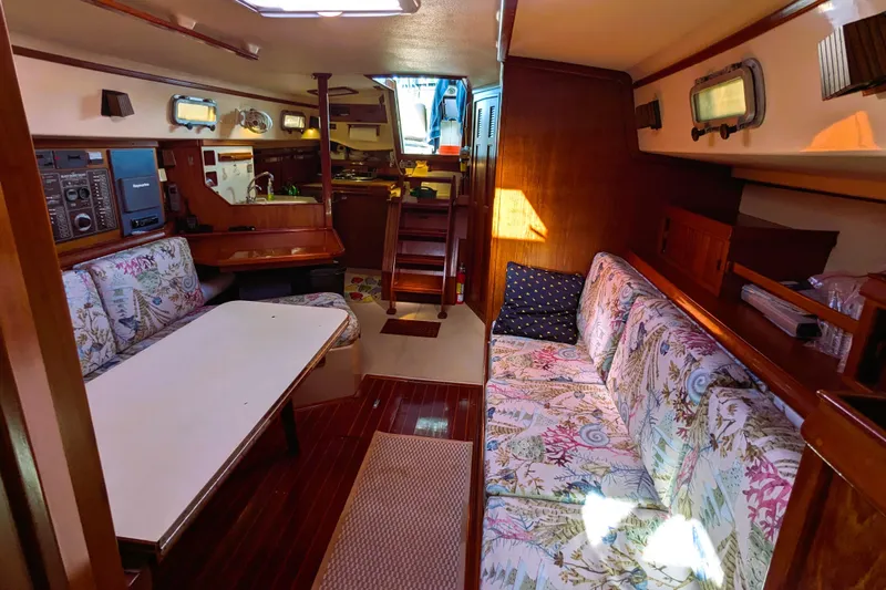 Halcyon Yacht Photos Pics 