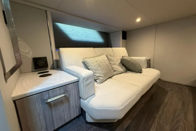  Yacht Photos Pics Luxurious interior of 2022 Formula 500 Super Sport Crossover with plush seating and modern design.