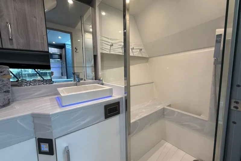  Yacht Photos Pics Luxurious bathroom interior of 2022 Formula 500 Super Sport Crossover yacht.