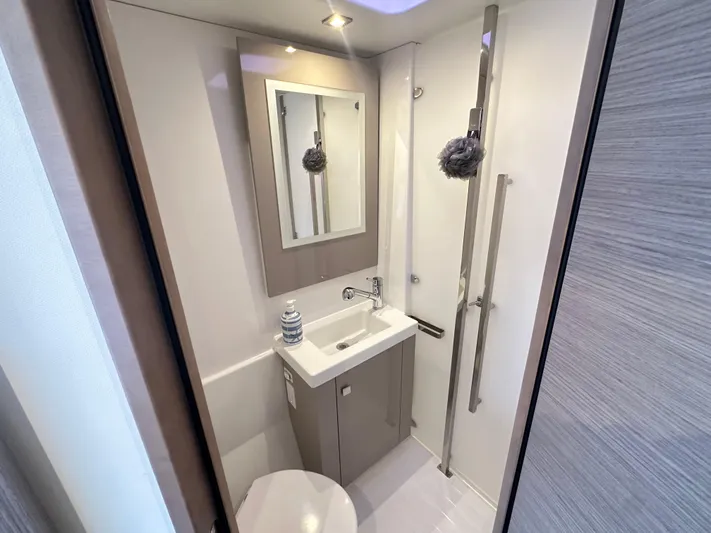 Serendipity Yacht Photos Pics 