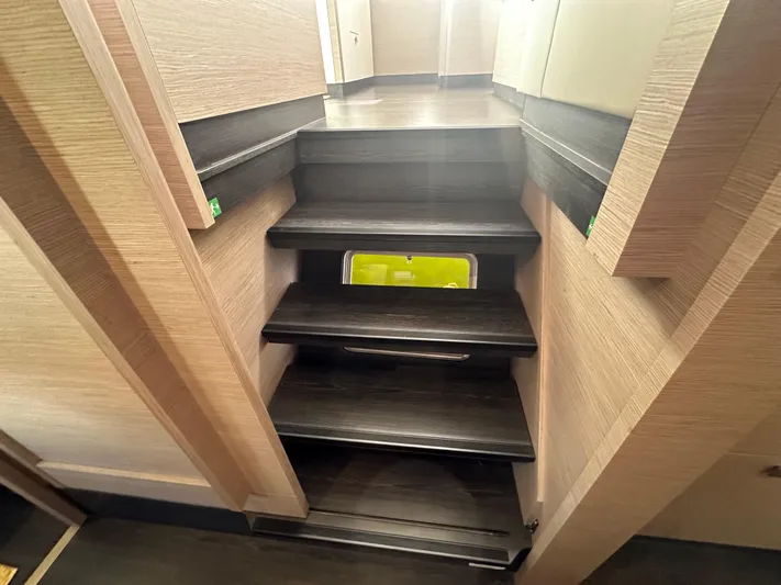 Serendipity Yacht Photos Pics 