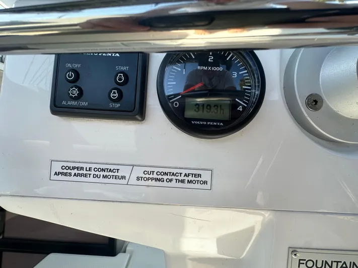 Serendipity Yacht Photos Pics 