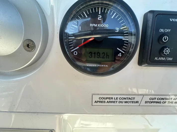 Serendipity Yacht Photos Pics 