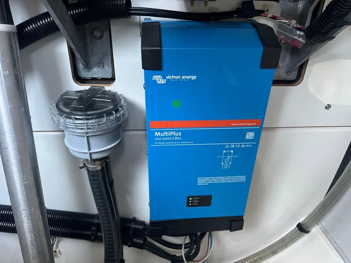 Serendipity Yacht Photos Pics 