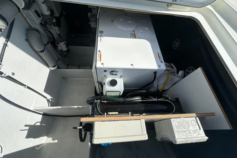 Serendipity Yacht Photos Pics 