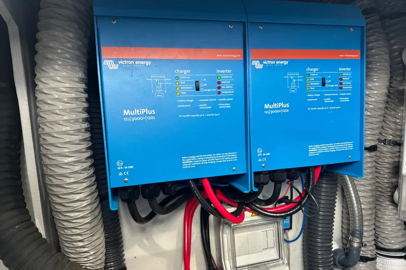 Serendipity Yacht Photos Pics 