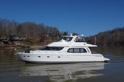 Carver 56 Voyager