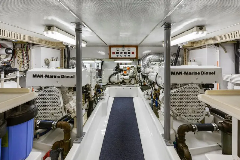 Don Juan Yacht Photos Pics 