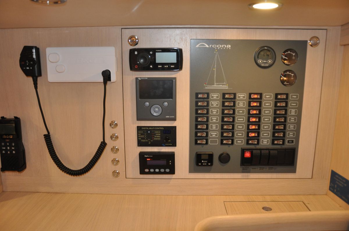 2020 Arcona 43 