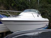 2005 B2 Marine 502