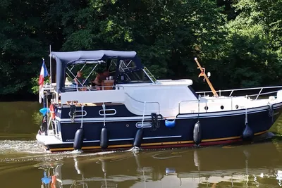 2001 Einzelbau van Vlieth Curtevenne 1050 GSA