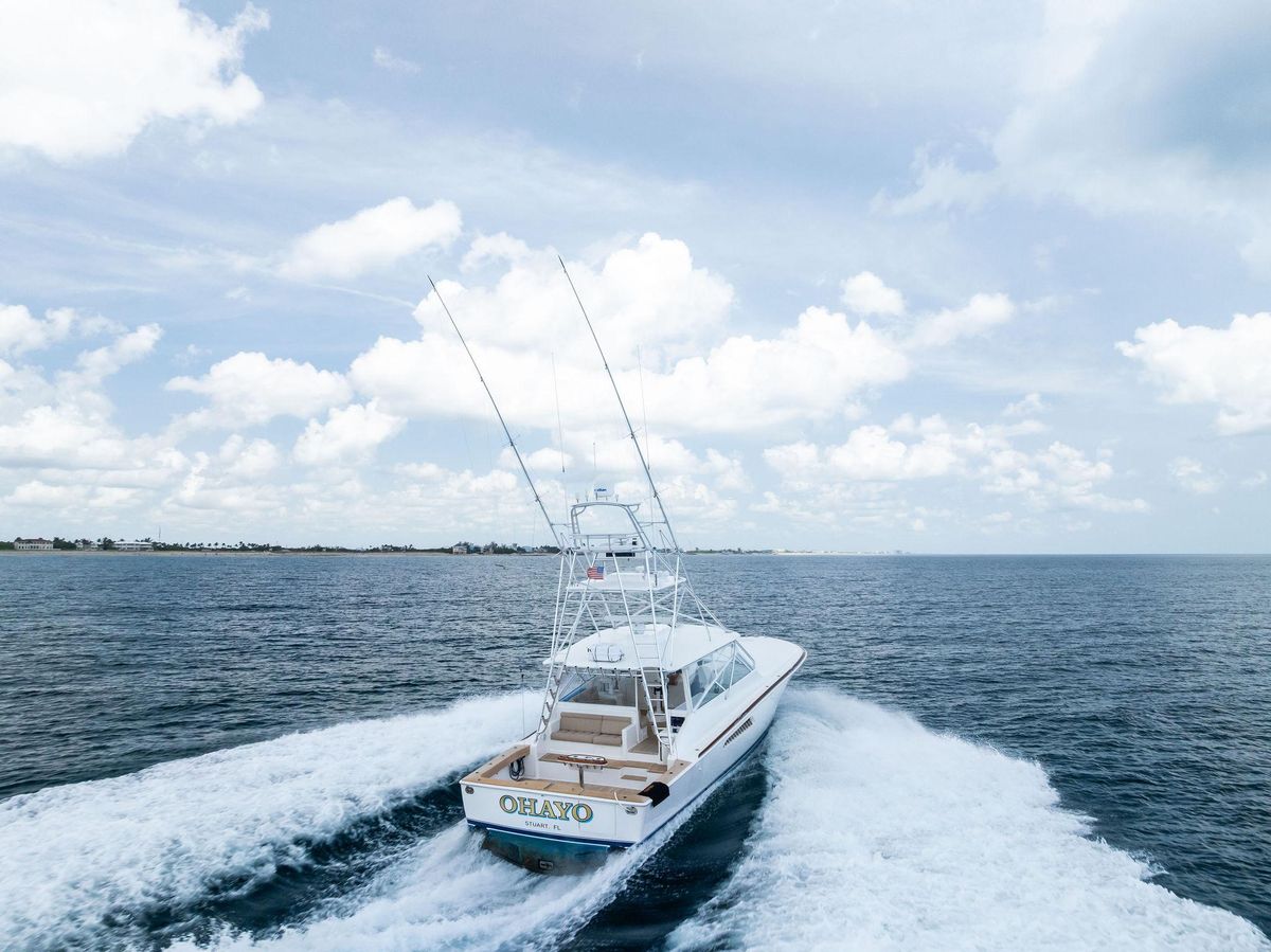 2010 Viking 52 
