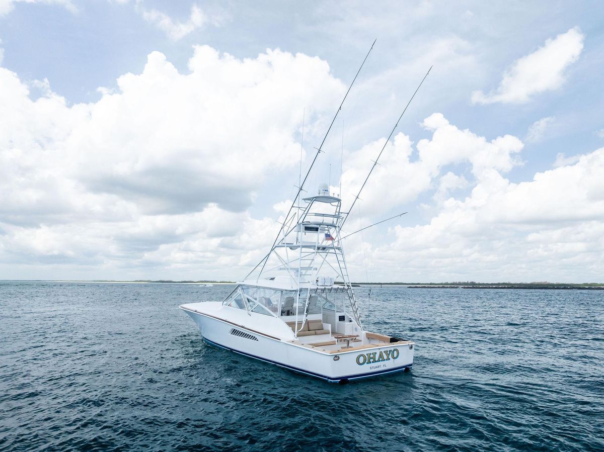 2010 Viking 52 
