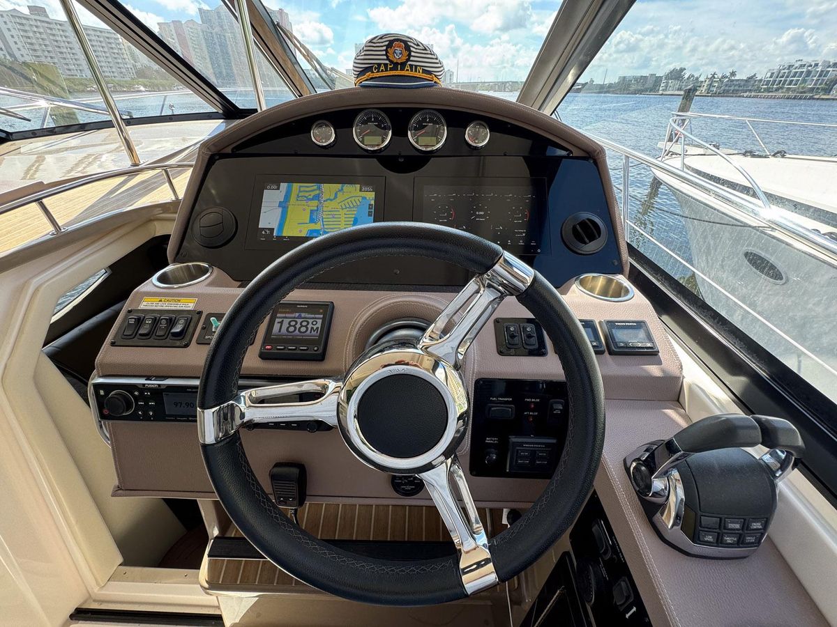 2016 Regal 46 