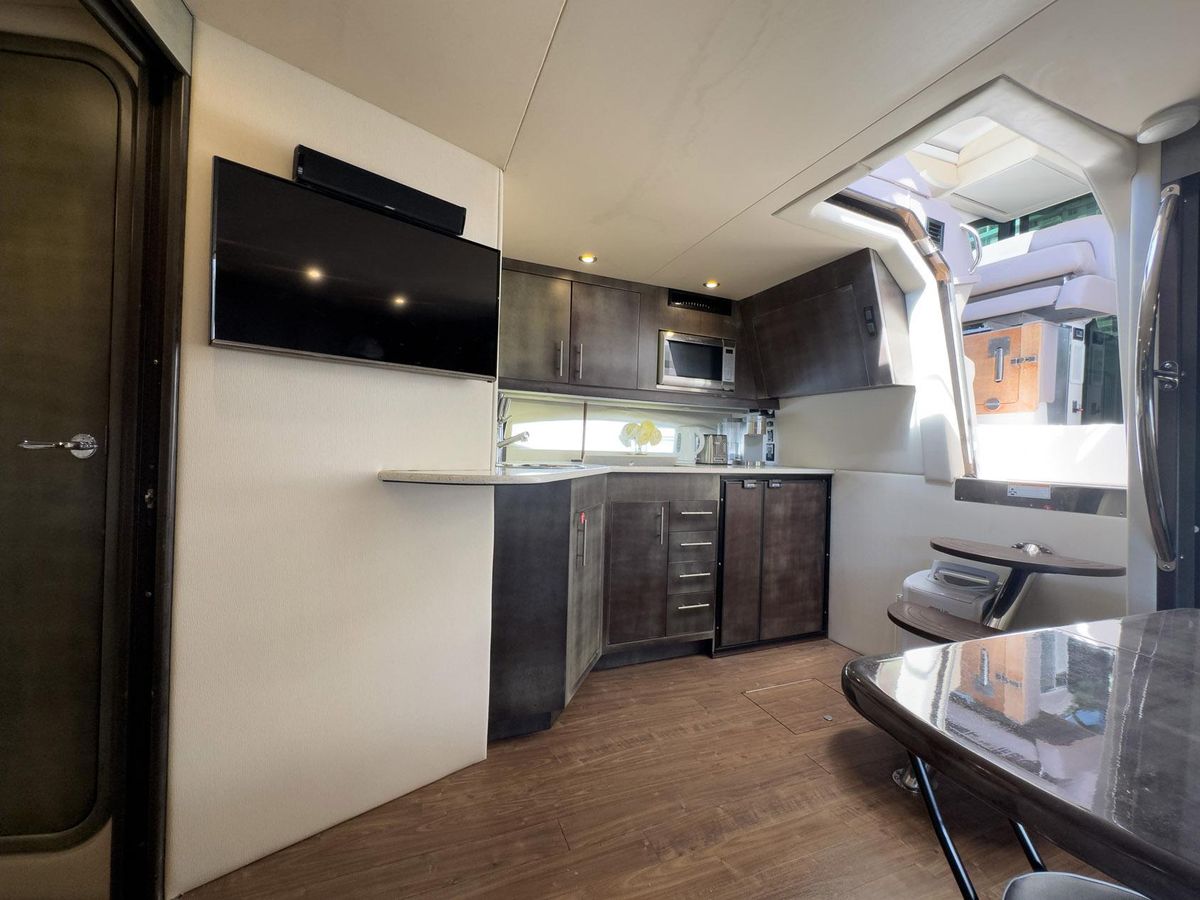2016 Regal 46 